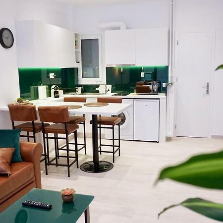 Industrial Style Studio in Atene Esterno foto