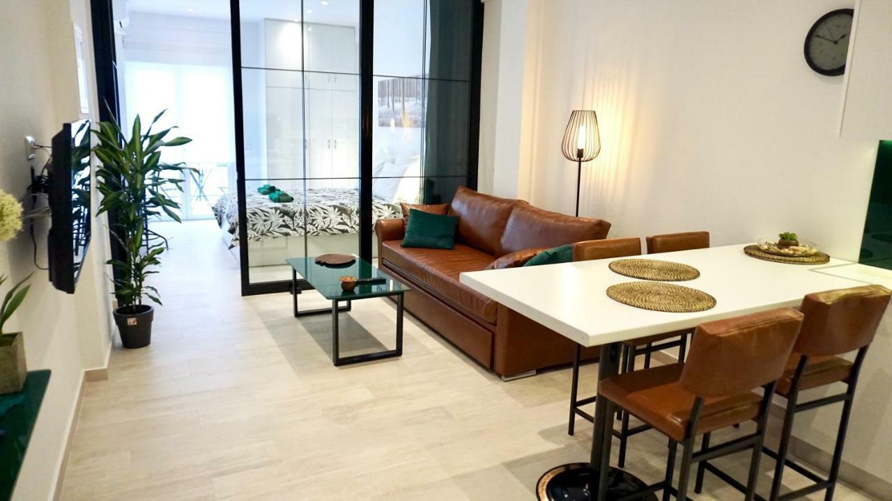 Industrial Style Studio in Atene Esterno foto